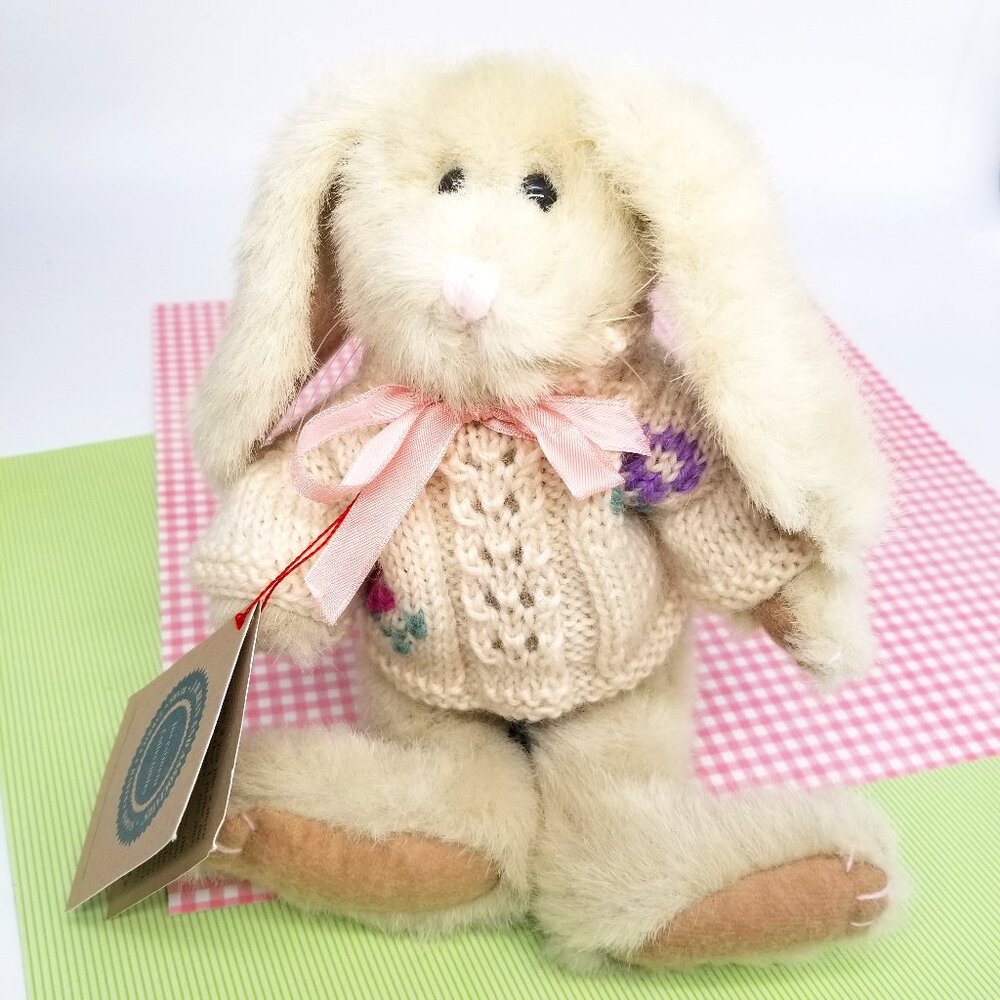 BOYDS STUFFED BUNNY JOINTED 11" VINTAGE DRESSED IN CABLE SWEATER NWT